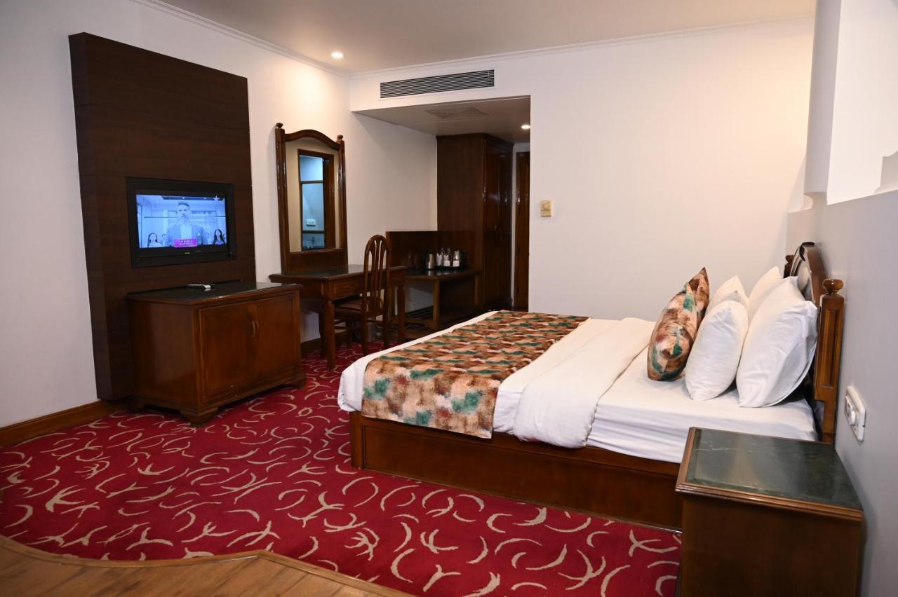 Hotel Lawrence Amritsar Exterior foto