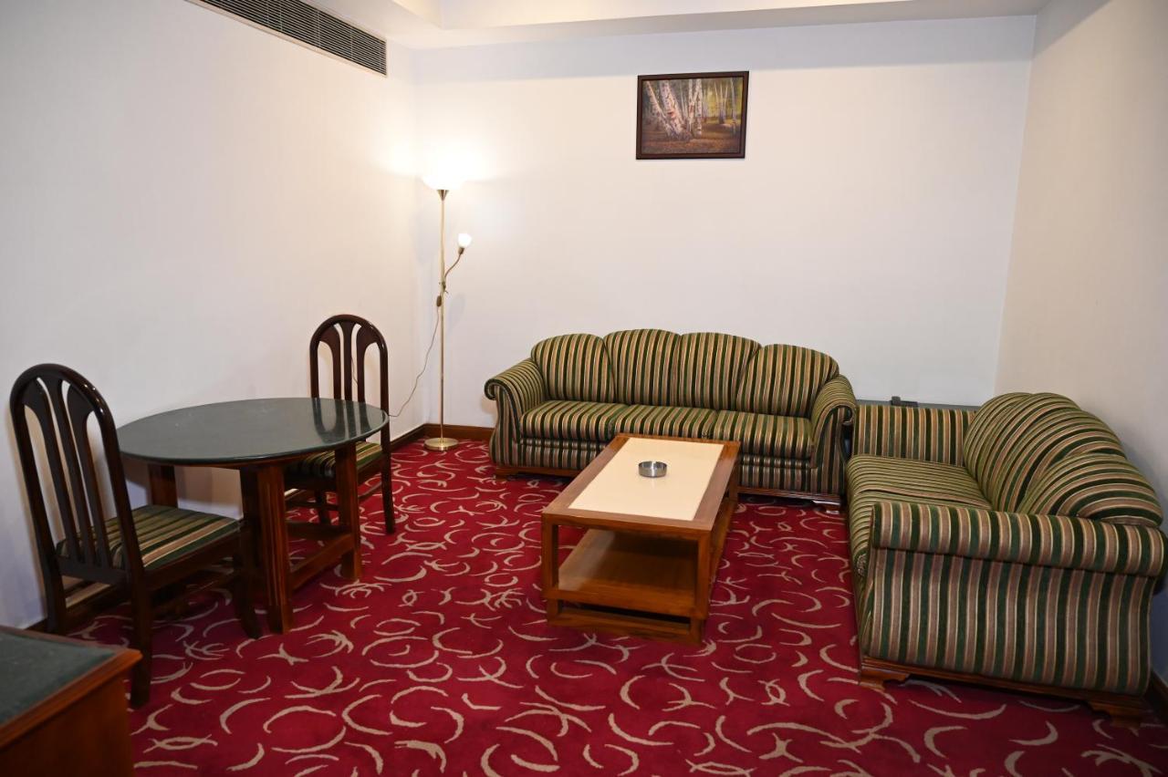 Hotel Lawrence Amritsar Exterior foto