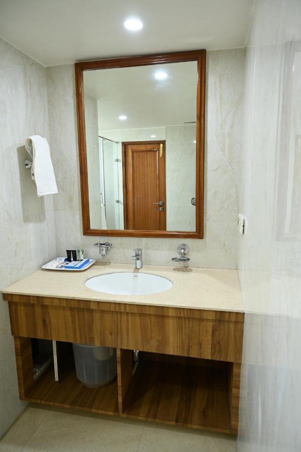Hotel Lawrence Amritsar Exterior foto